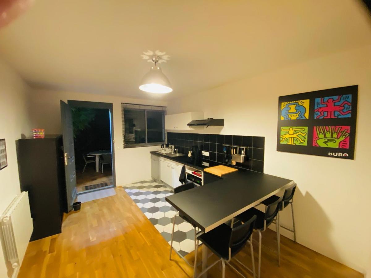 Apartamento Grand studio de 38m2 et cour indépendante de 25m2 dont wifi et Netflix Montpellier Exterior foto