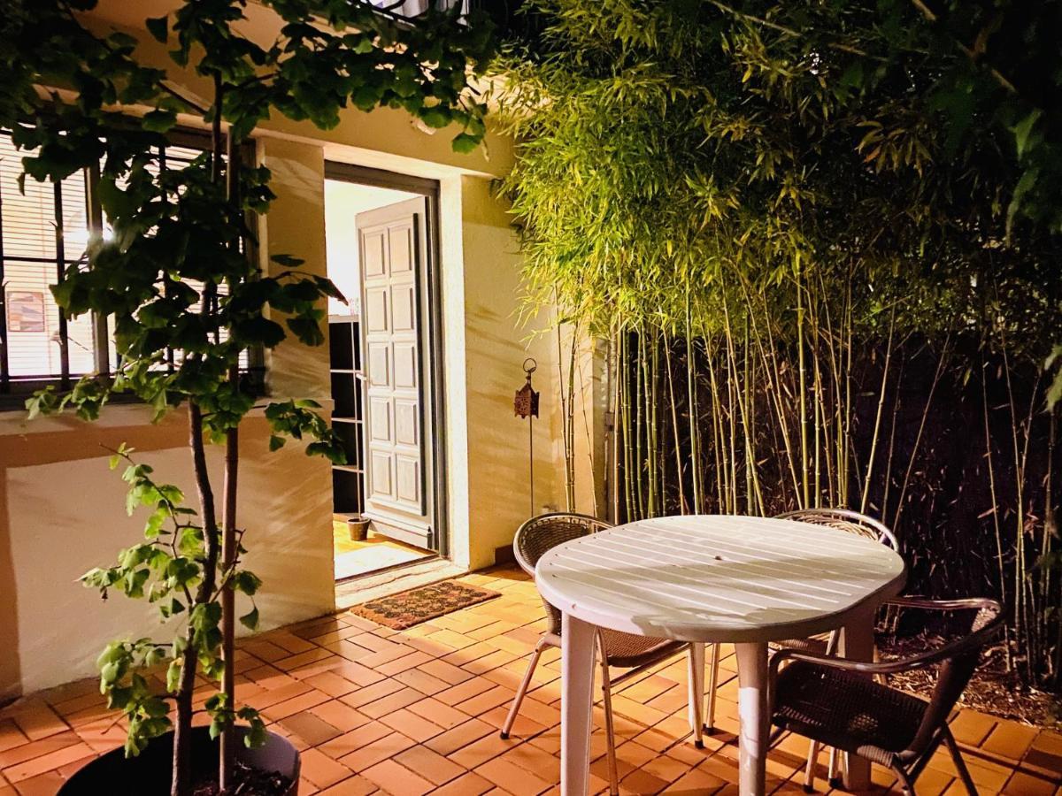 Apartamento Grand studio de 38m2 et cour indépendante de 25m2 dont wifi et Netflix Montpellier Exterior foto